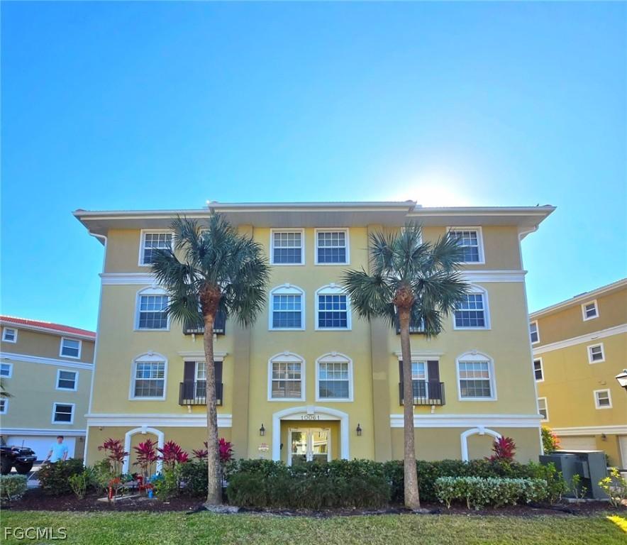 10061 Lake Cove Dr. #302, Fort Myers, FL 33908