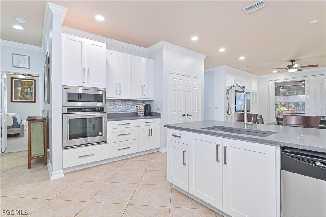9006 Gladiolus Preserve Cir., Fort Myers, FL 33908