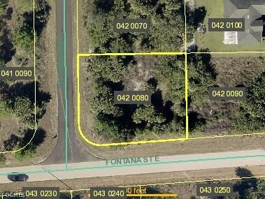 845 Da Vinci Ave., Lehigh Acres, FL 33974
