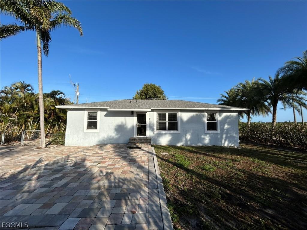 7072 Sundiet Blvd., Bokeelia, FL 33922