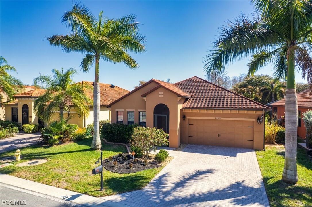 12168 Country Day Cir., Fort Myers, FL 33913