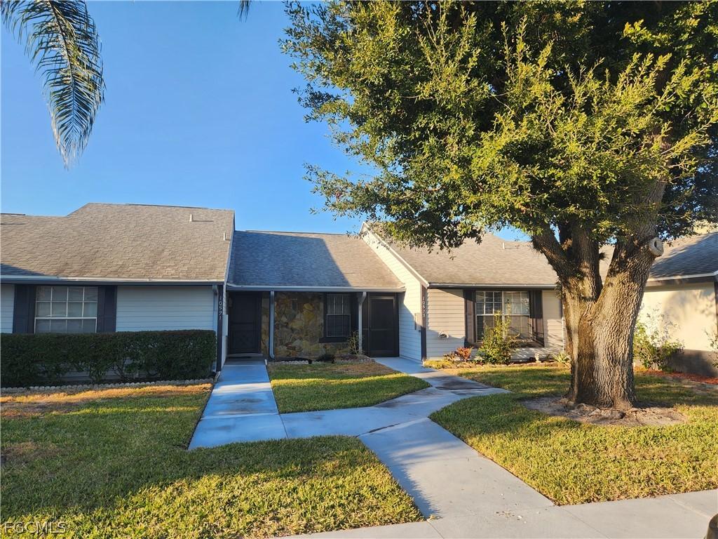 10521 Putnam Ct., Lehigh Acres, FL 33936