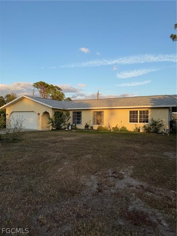 557 Ridgewood St., Port Charlotte, FL 33952
