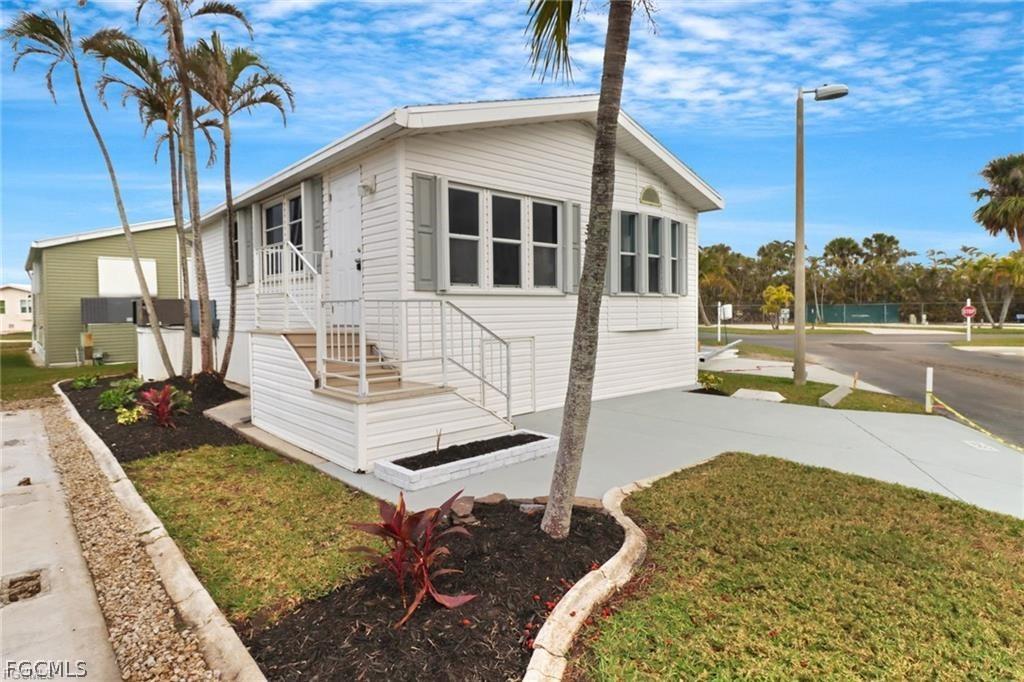 19681 Summerlin Rd. #354, Fort Myers, FL 33908