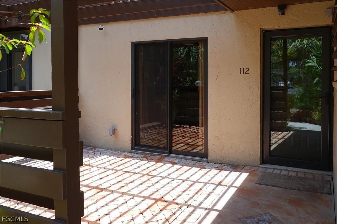 112 Pinebrook Dr., Fort Myers, FL 33907