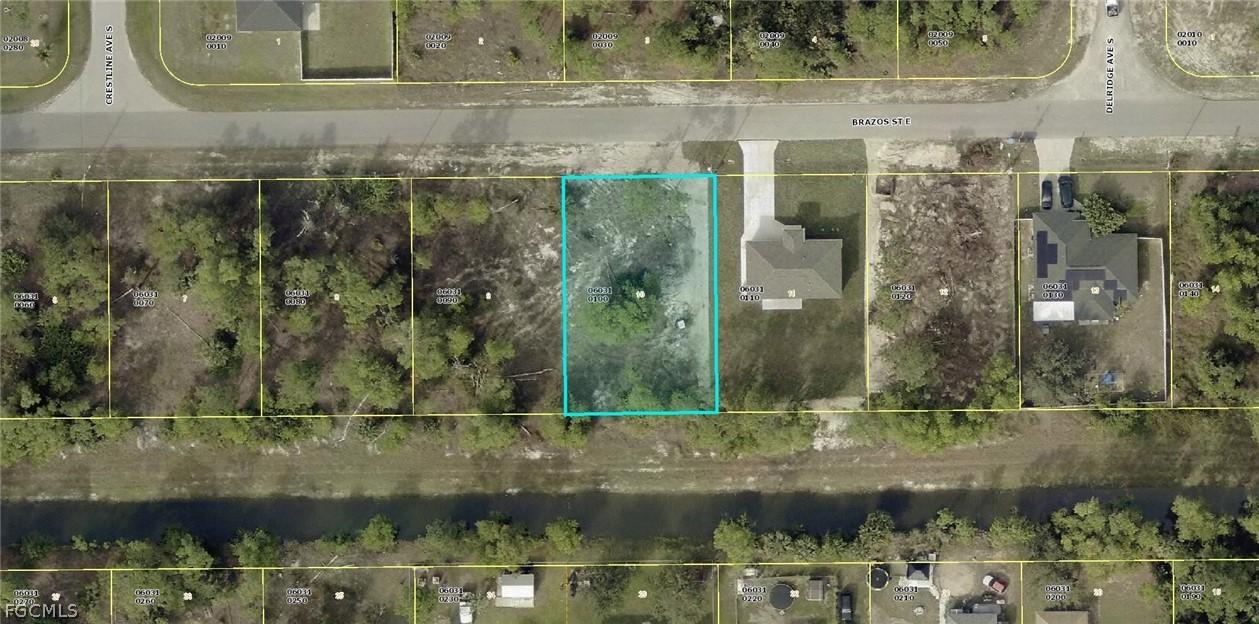 746 Brazos St., Lehigh Acres, FL 33974