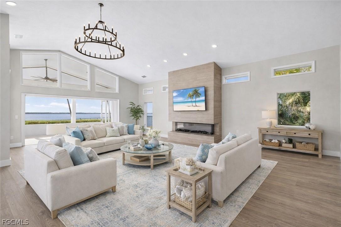 3776 Harold Ave., Fort Myers, FL 33901