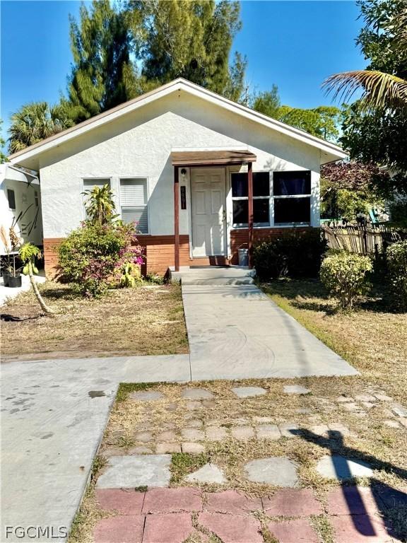 9991 Connecticut St., Bonita Springs, FL 34135