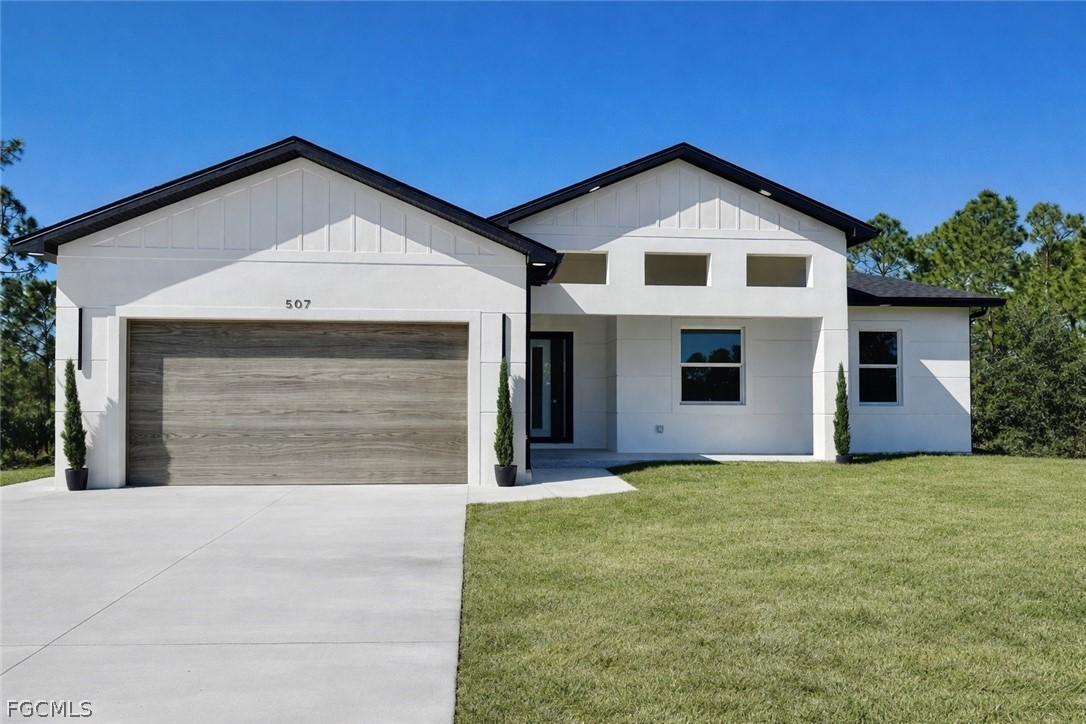 507 Leroy Ave., Lehigh Acres, FL 33972