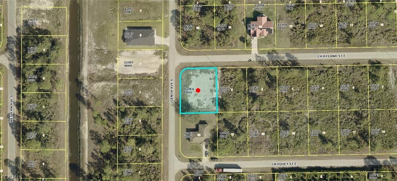 1106 Chiefland St., Lehigh Acres, FL 33974