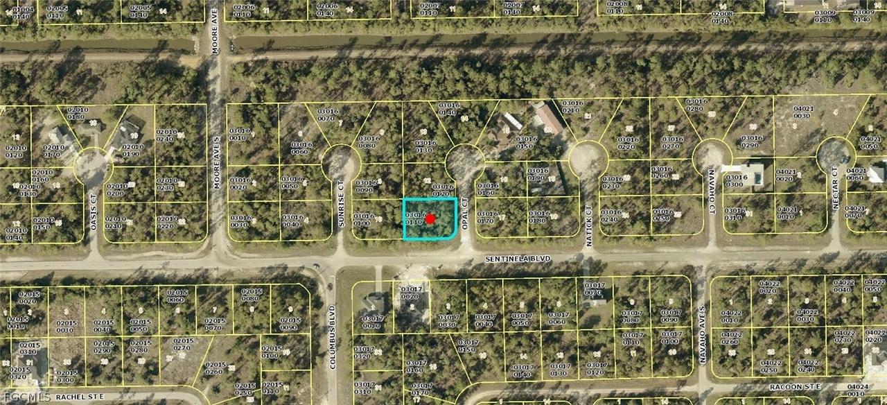 108 Opal Ct., Lehigh Acres, FL 33974