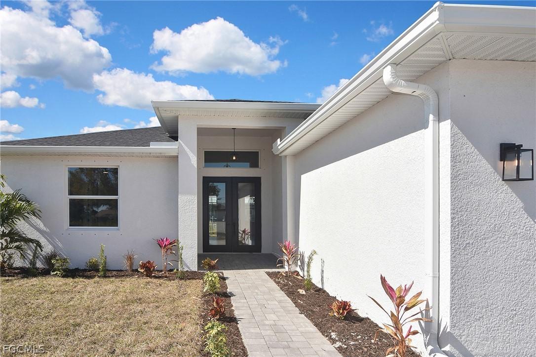 1906 NW 28th Ave., Cape Coral, FL 33993