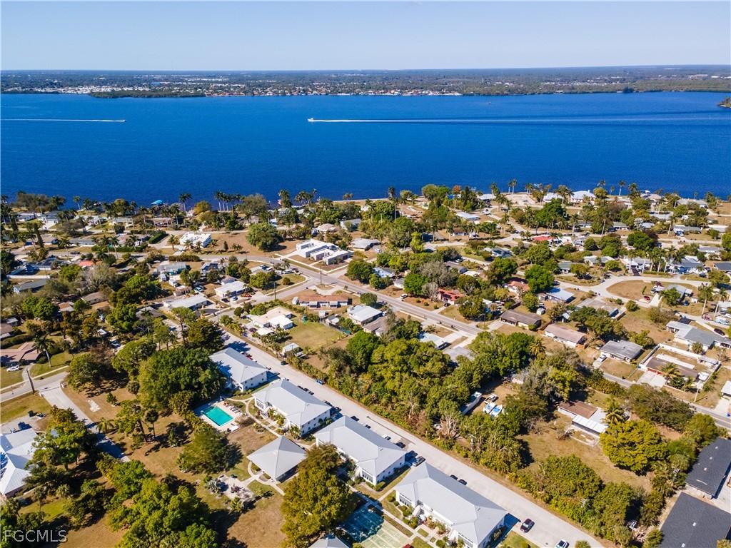 431 Van Buren St. #C8, Fort Myers, FL 33916