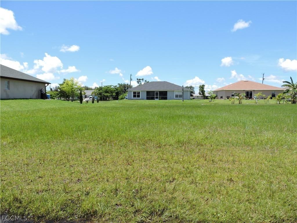 2808 NW 3rd Ter., Cape Coral, FL 33993