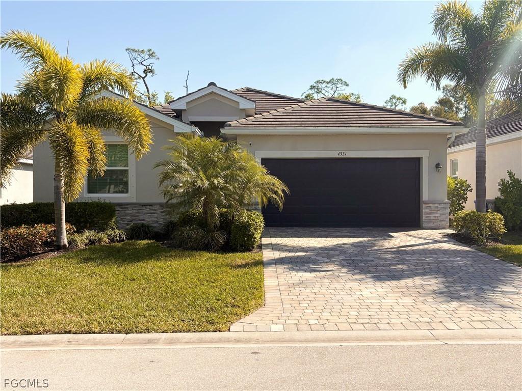 4331 Teaberry Ln., Fort Myers, FL 33916
