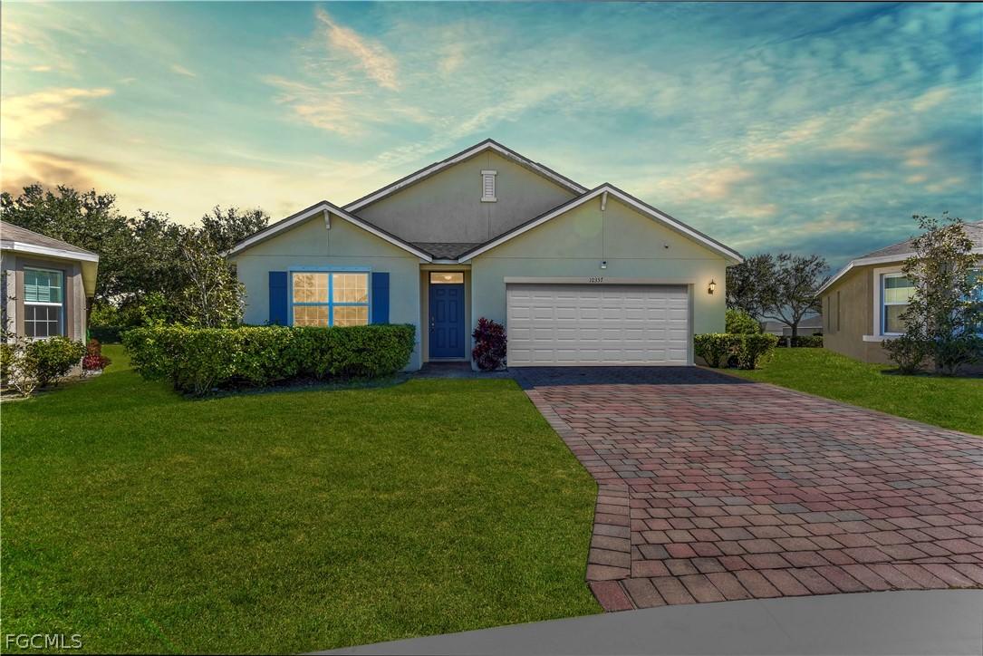 10357 Silver Pond Ln., Lehigh Acres, FL 33936