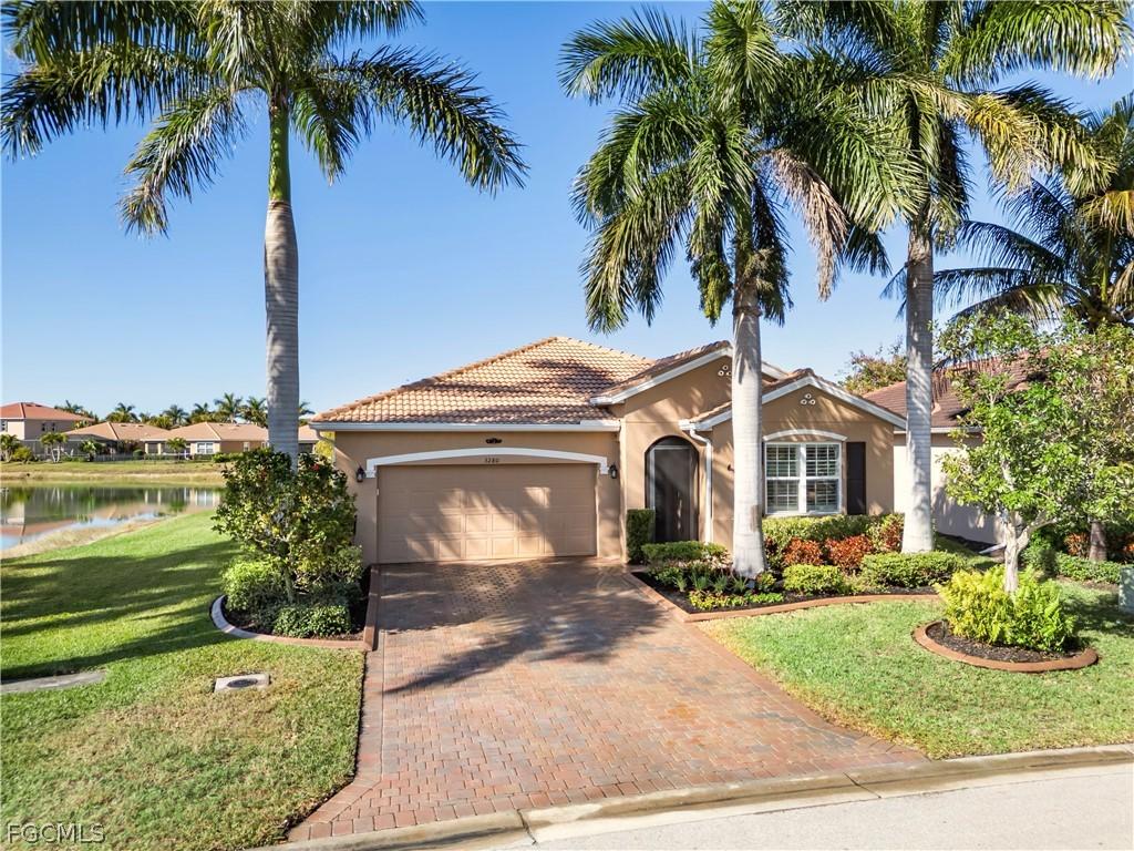 3280 Royal Gardens Ave., Fort Myers, FL 33916