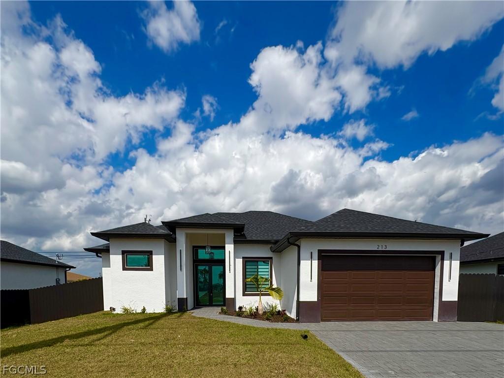213 Kismet Pkwy., Cape Coral, FL 33909