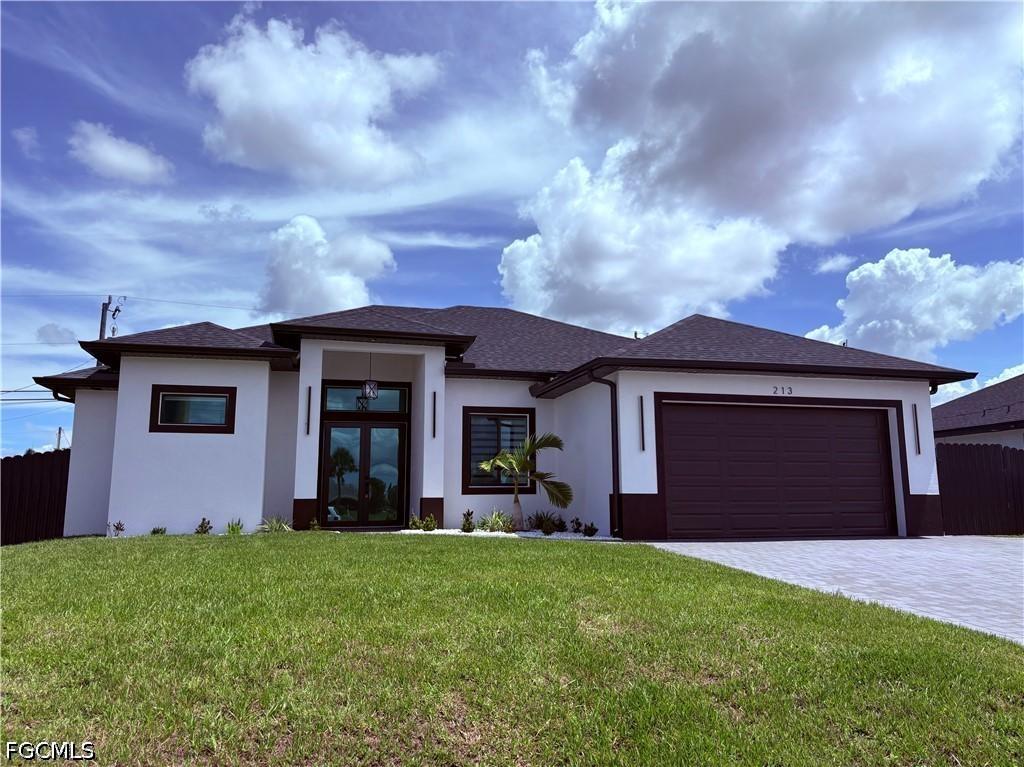 213 Kismet Pkwy., Cape Coral, FL 33909