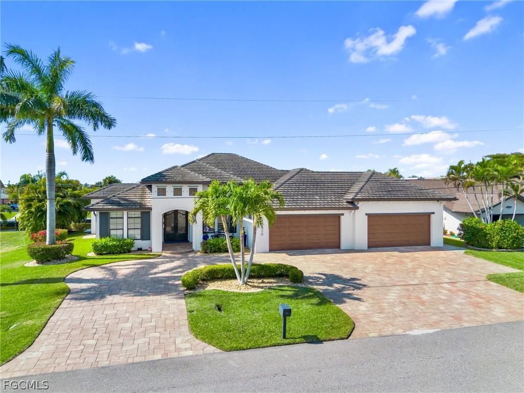 4226 SE 6th Pl., Cape Coral, FL 33904