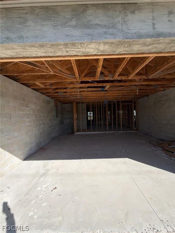 1719 NW 13th Ter., Cape Coral, FL 33993