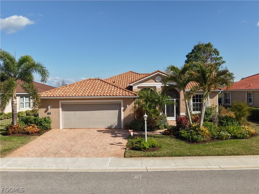 20760 Athenian Ln., North Fort Myers, FL 33917
