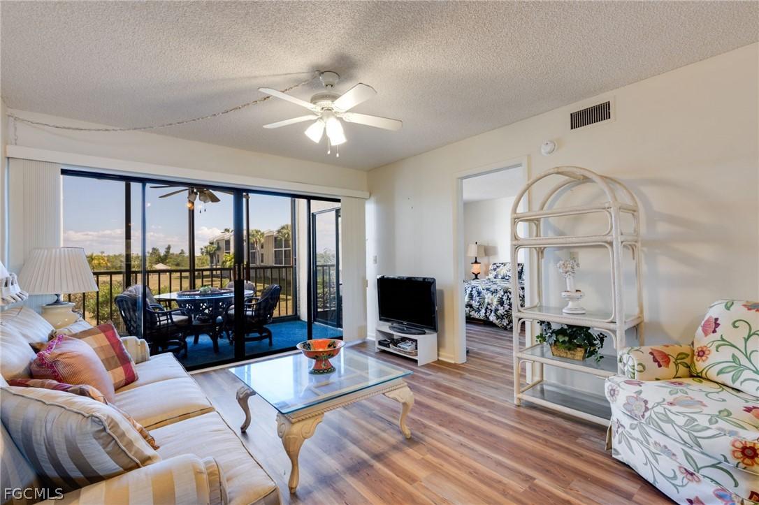 21490 Bay Village Dr. #162, Fort Myers Beach, FL 33931