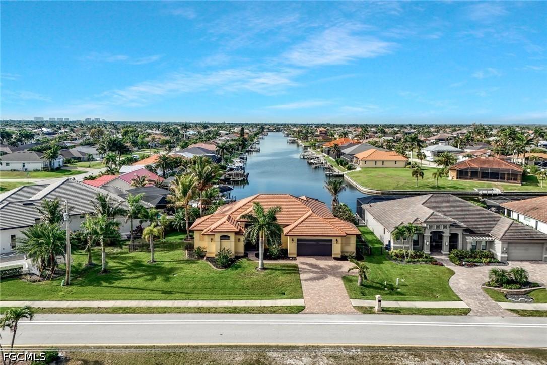 2724 Gleason Pkwy., Cape Coral, FL 33914