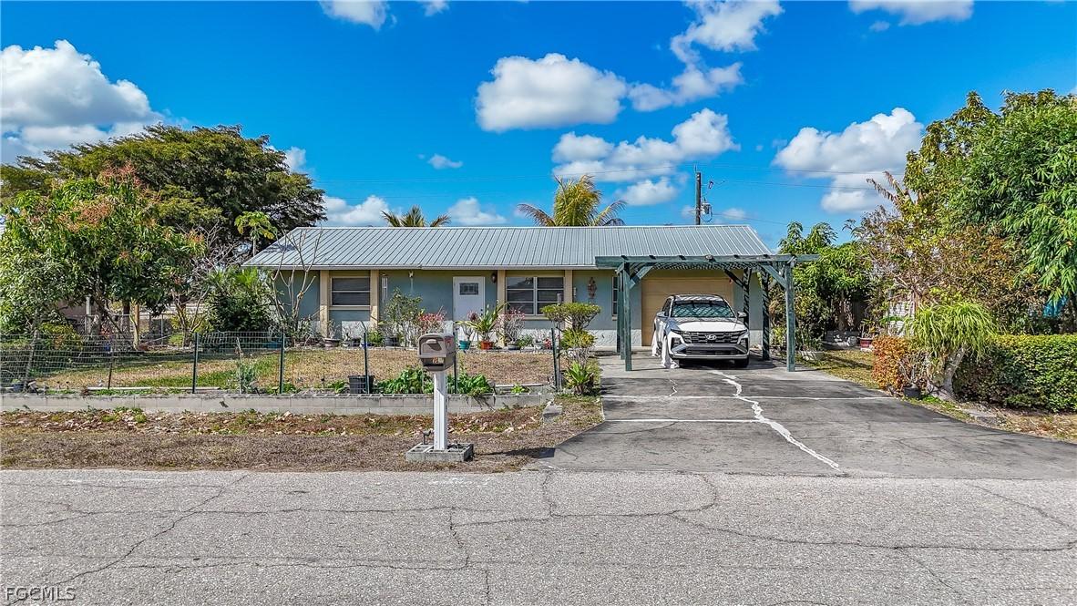 2349 Barcelona Ave., Fort Myers, FL 33905