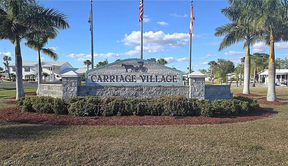 216 Captains Walk, North Fort Myers, FL 33917