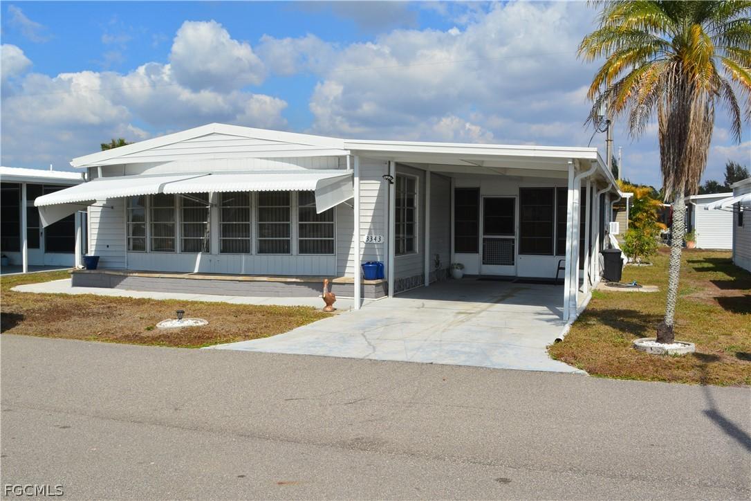 3343 Rainbow Ln., North Fort Myers, FL 33903
