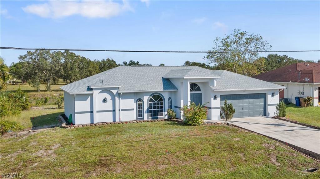 6561 Astoria Ave., Fort Myers, FL 33905