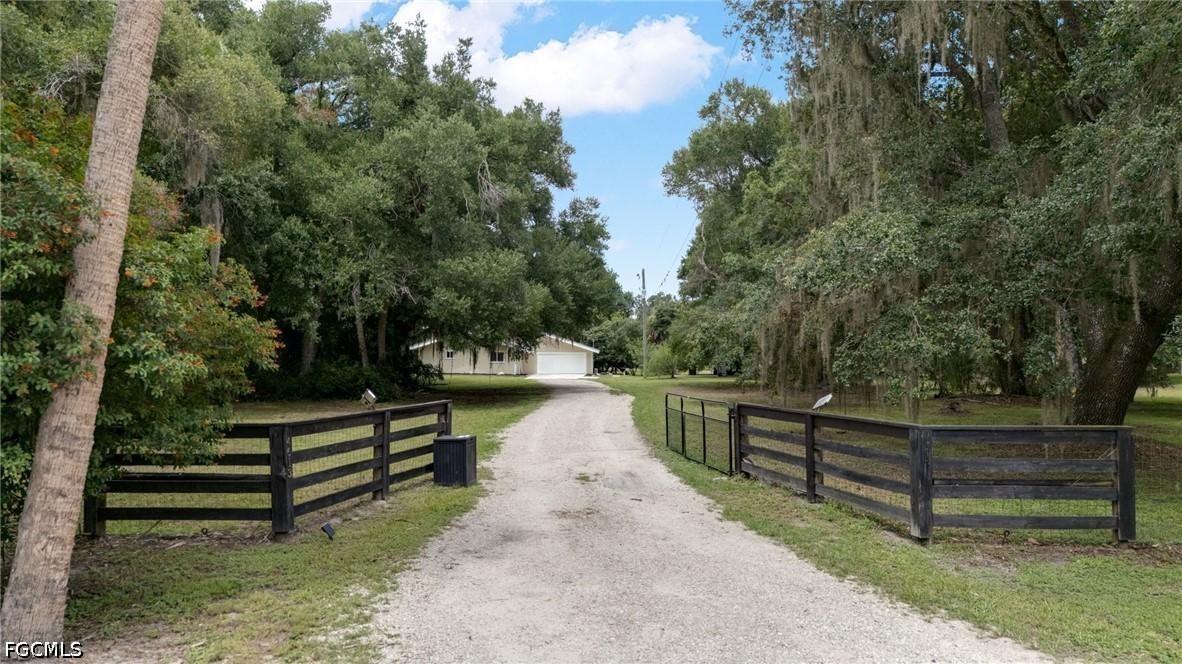 4613 Orange River Loop Rd., Fort Myers, FL 33905