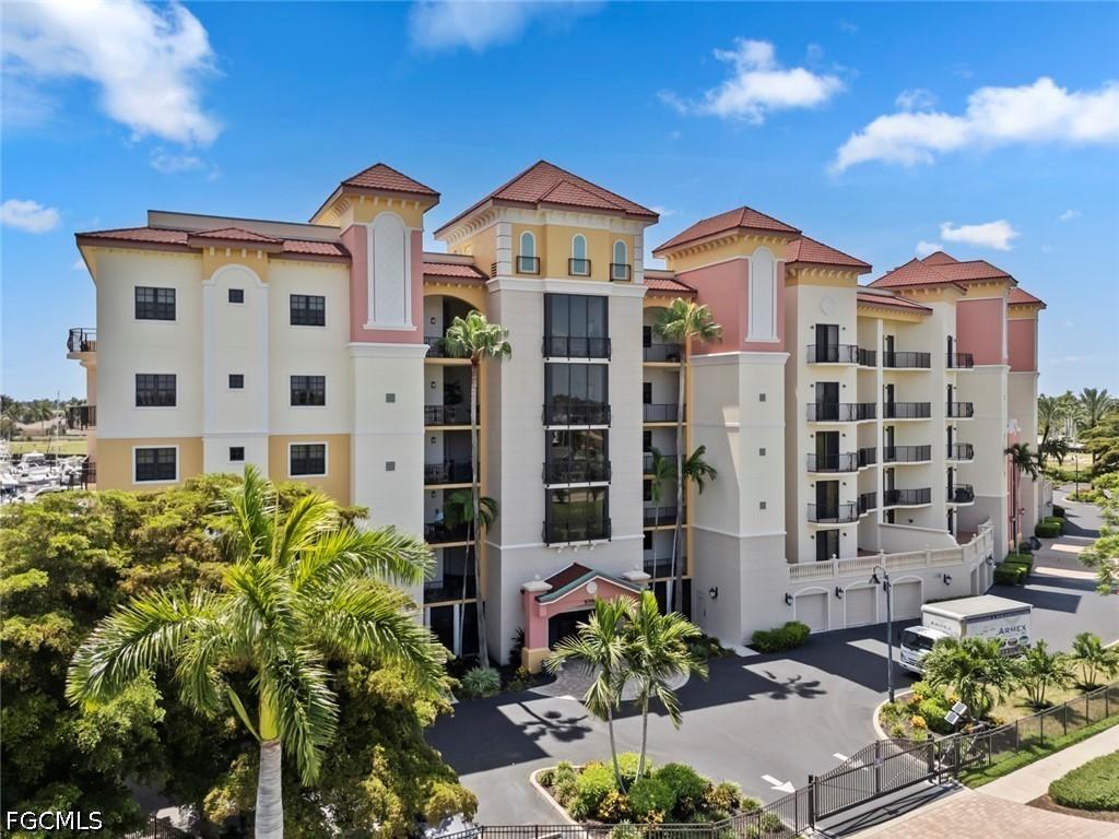 5706 Cape Harbour Dr. #211, Cape Coral, FL 33914