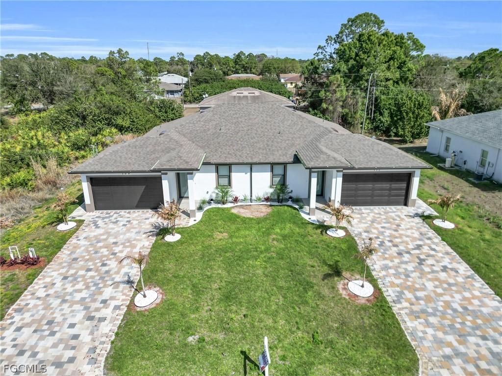109/111 Harry Ave., Lehigh Acres, FL 33973