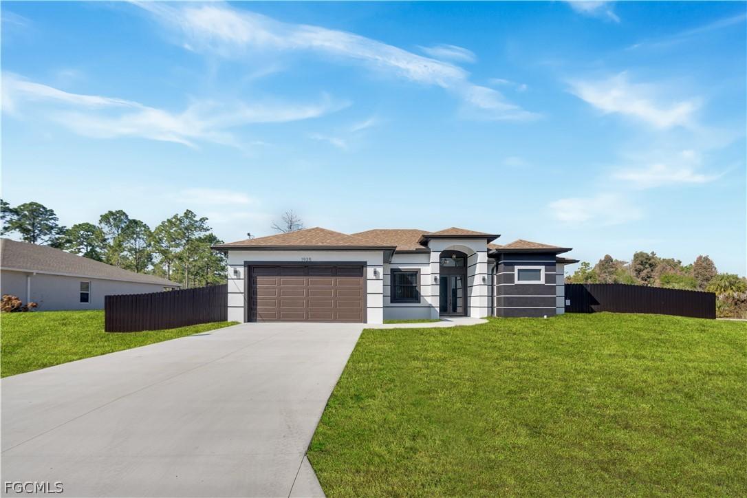 1935 Holyoke Ave., Lehigh Acres, FL 33972
