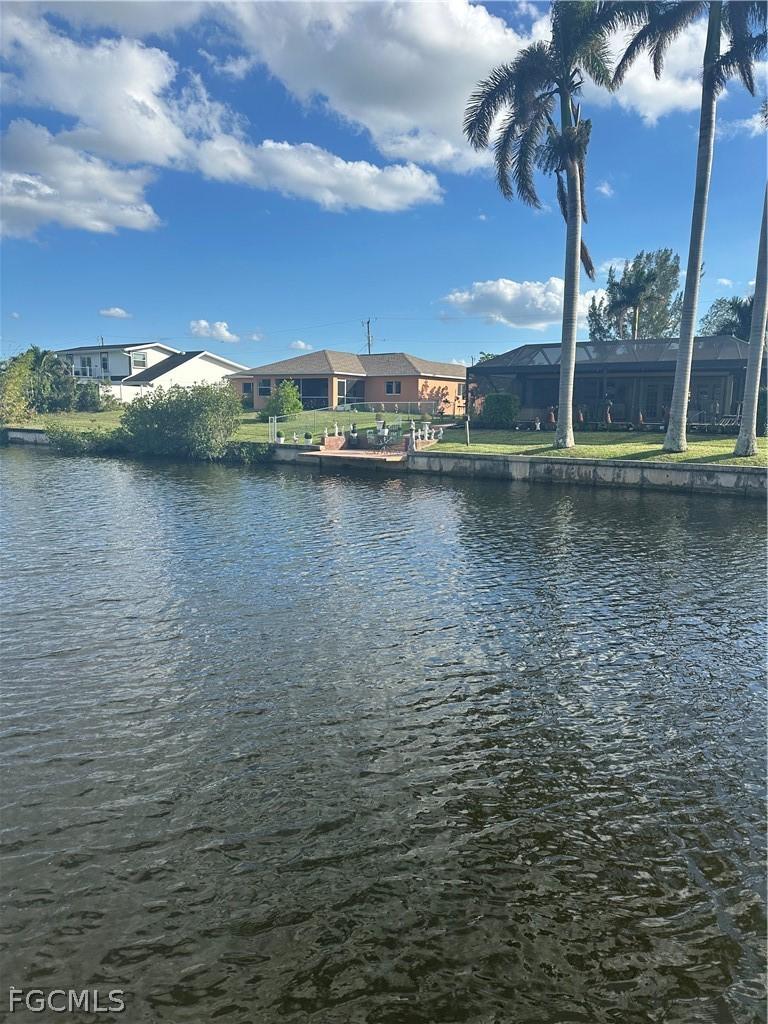 220 SE 29th St., Cape Coral, FL 33904