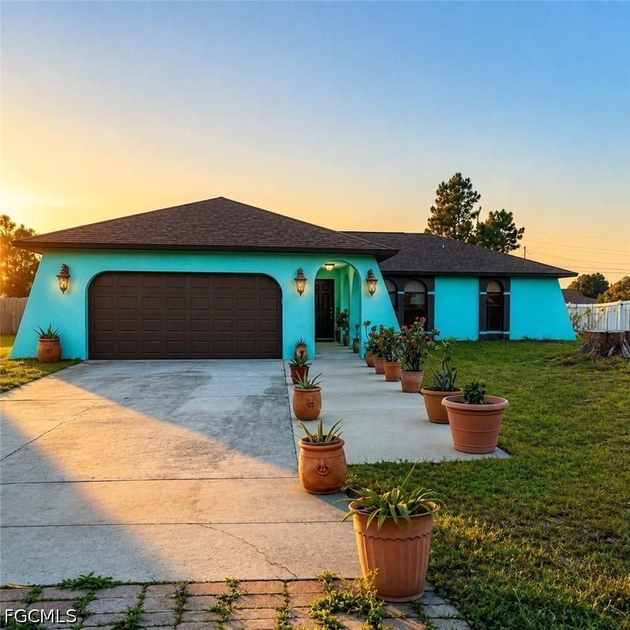 322 SE 46th Ln., Cape Coral, FL 33904