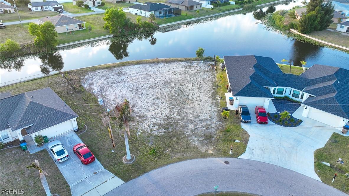 817 SW 8th St., Cape Coral, FL 33991