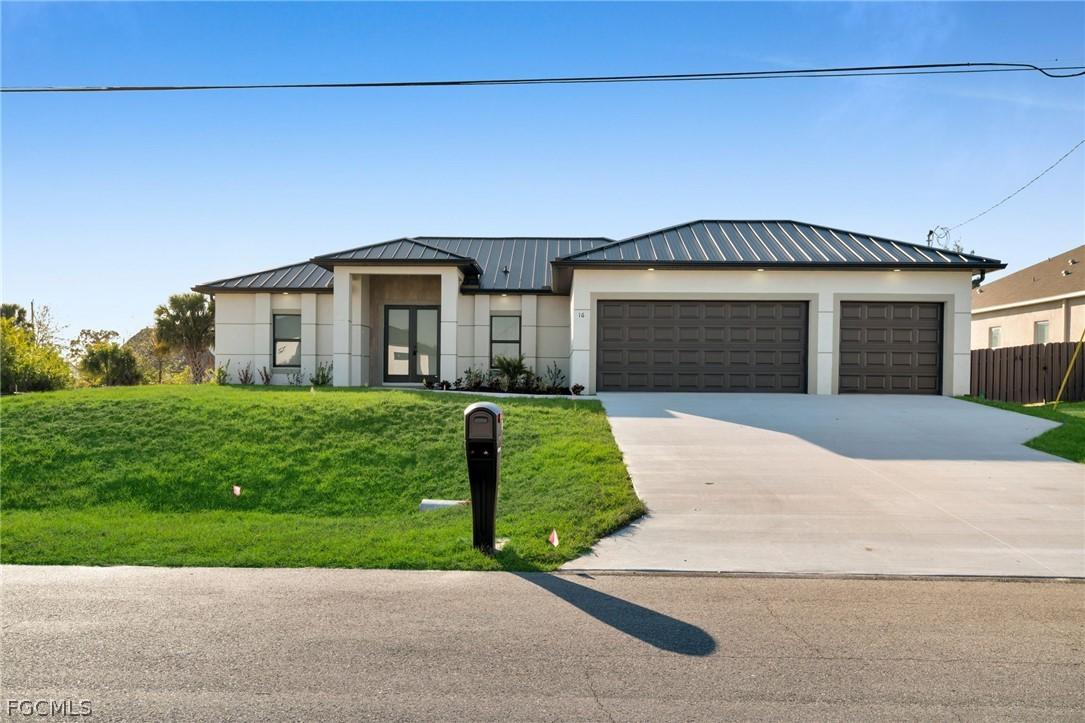 16 SW 22nd Ave., Cape Coral, FL 33991