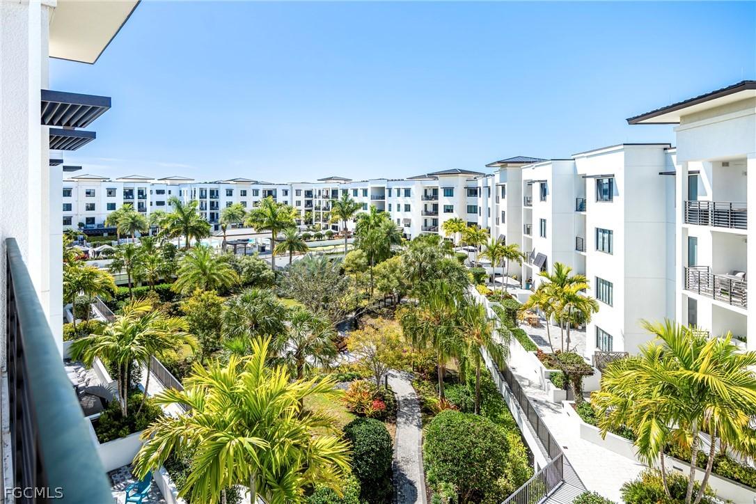 1125 Central Ave. #562, Naples, FL 34102