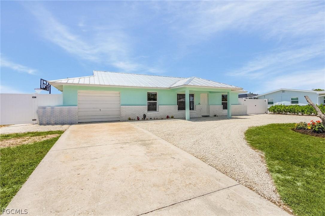 12139 Matlacha Blvd., Cape Coral, FL 33991