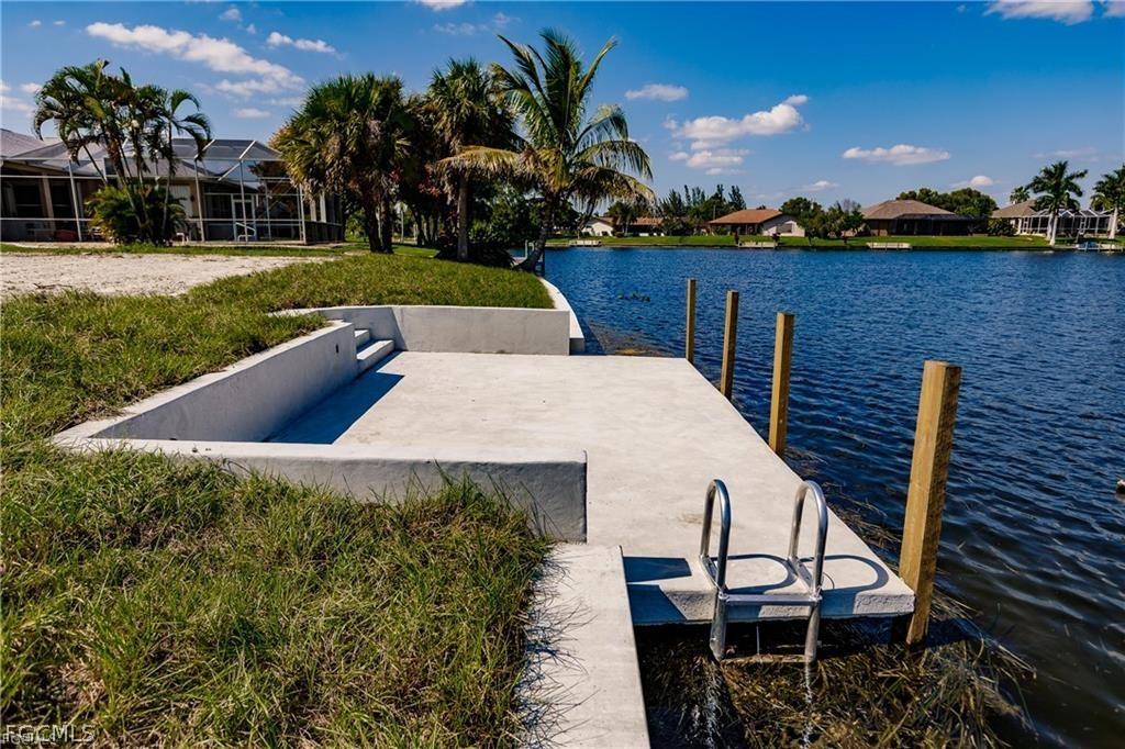 1701 SE 5th Ct., Cape Coral, FL 33990