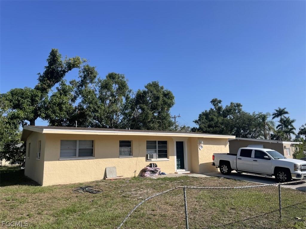 1160 Sumter Dr., Fort Myers, FL 33905