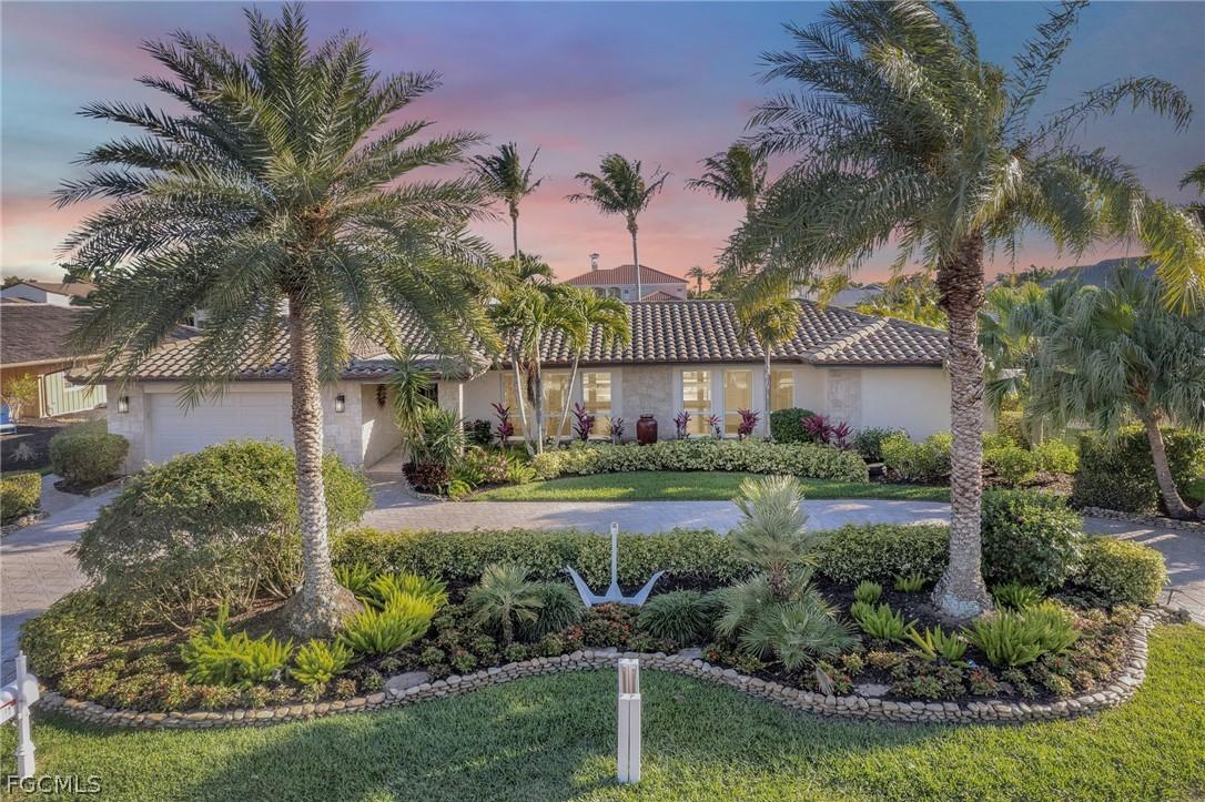 4850 Sherry Ln., Fort Myers, FL 33908