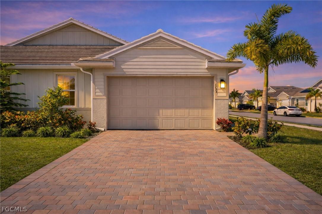 1193 Enbrook Loop, Naples, FL 34114