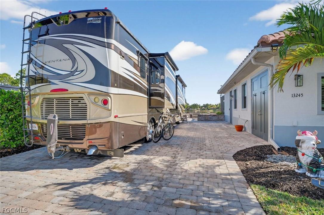 13245 Golden Palms Cir., Fort Myers, FL 33913