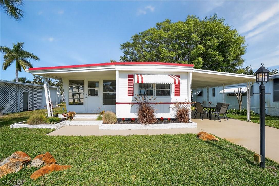 511 Riviera Blvd., Naples, FL 34112