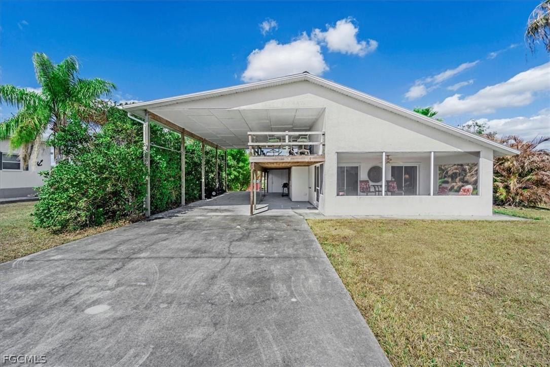 1079 Lock Ln., Moore Haven, FL 33471