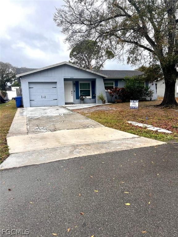2415 S 76th St., Tampa, FL 33619
